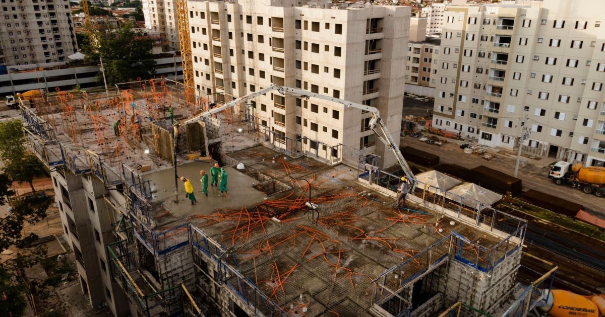 Atraso na entrega de imóvel comprado na planta: o que diz a lei