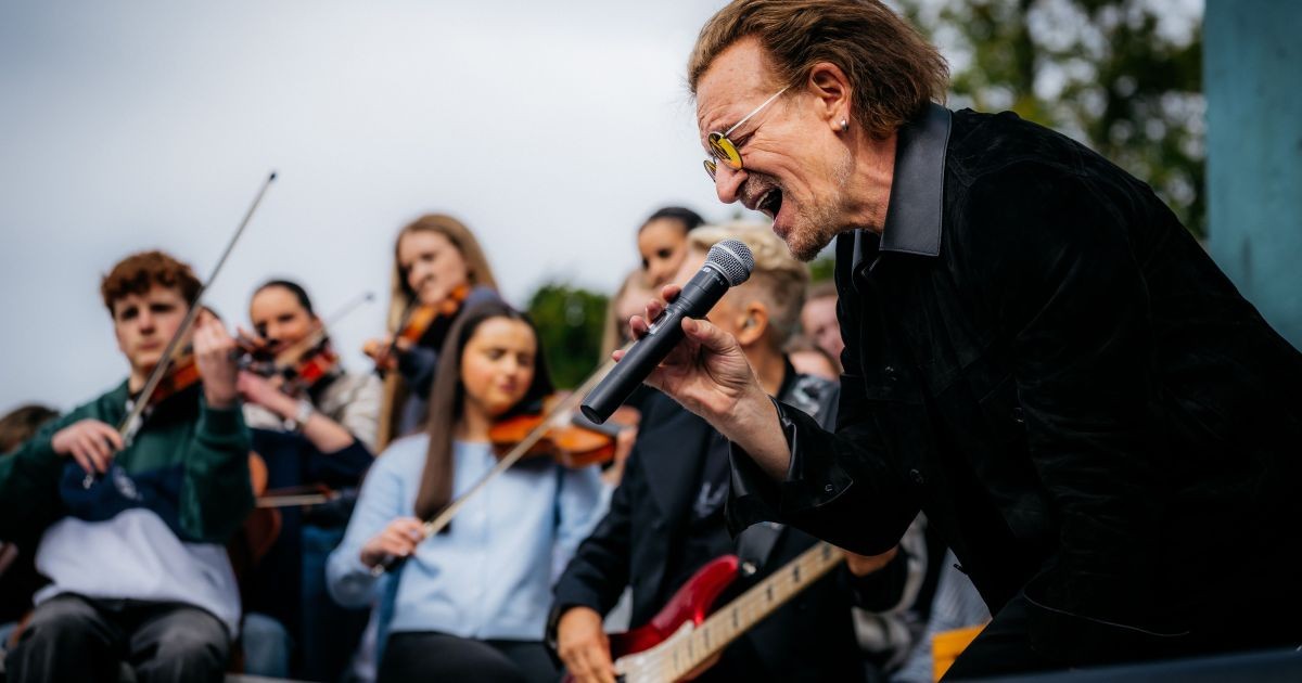 U2 fará show no intervalo de jogo da NFL; saiba como assistir