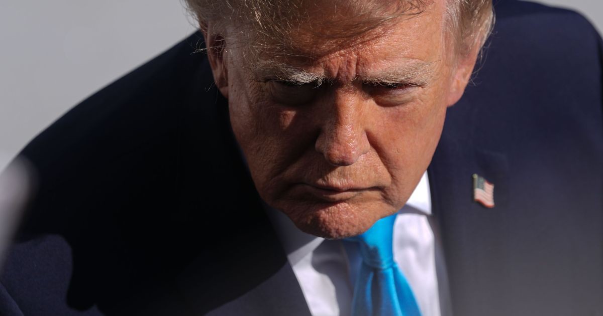 Governo Trump diz que revogou mais de 300 mil vistos americanos