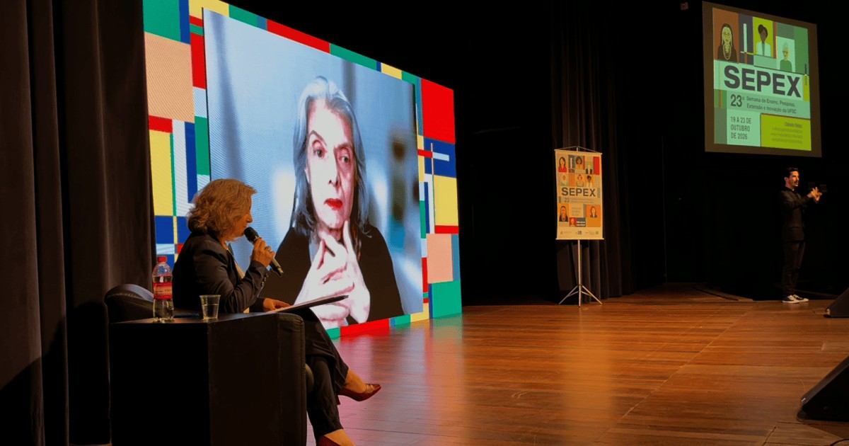 Cármen Lúcia diz que a “democracia precisa ser defendida todos os dias”
