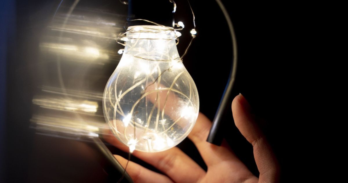 Como o Brasil encareceu a energia que o mundo quer