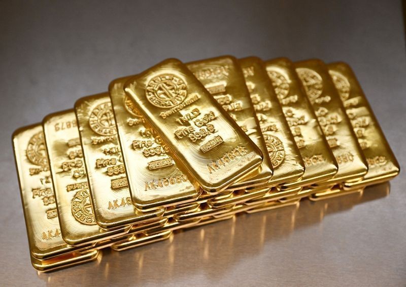 Ouro fecha em alta com alívio no petróleo e recuperação de perdas