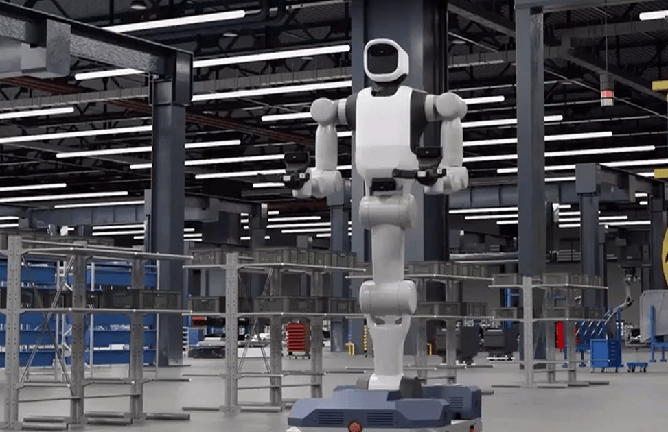 Audi testa robôs humanoides e IA para otimizar linhas de montagem