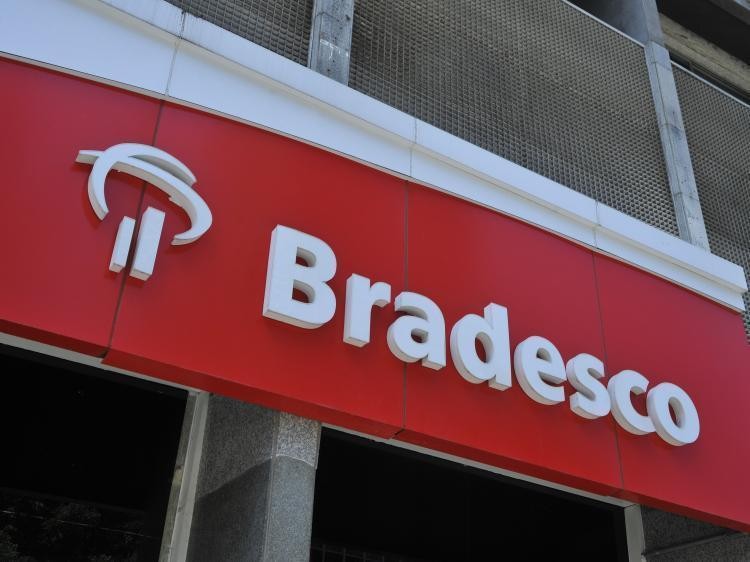 Bradesco aprova recompra de ações