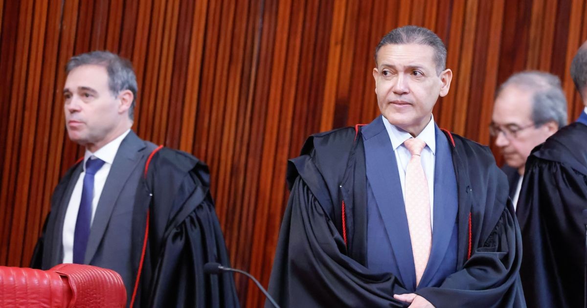Pressa pode levar TSE a decidir sem base sobre redes, diz especialista