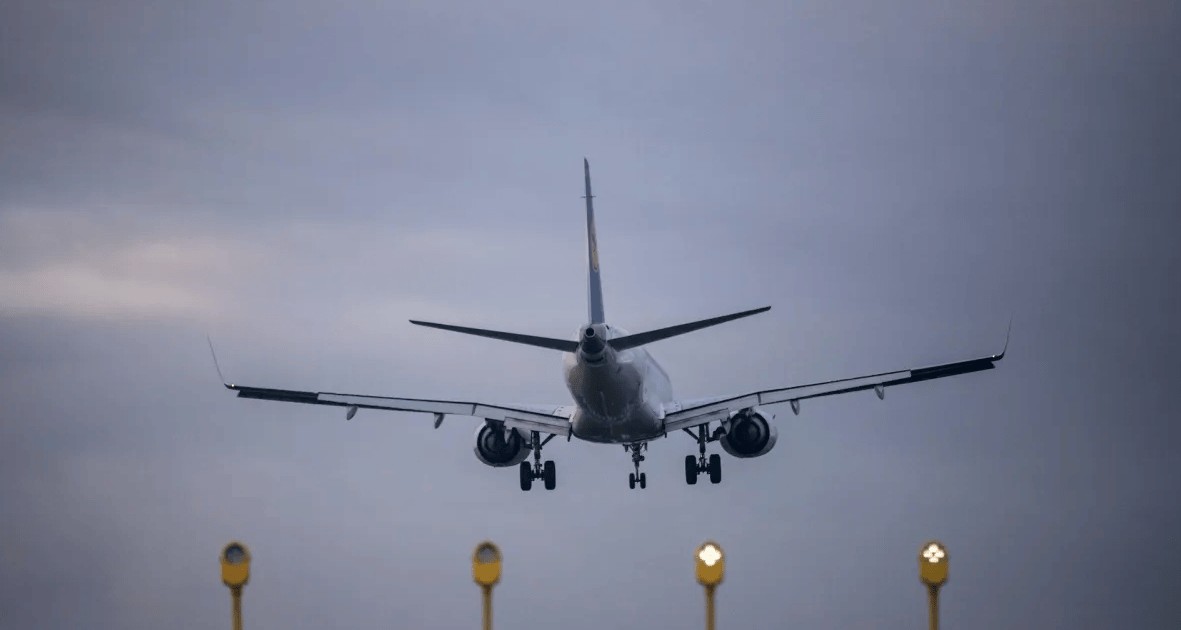 Passagens aéreas puxam IPCA de outubro e caem 9,24%