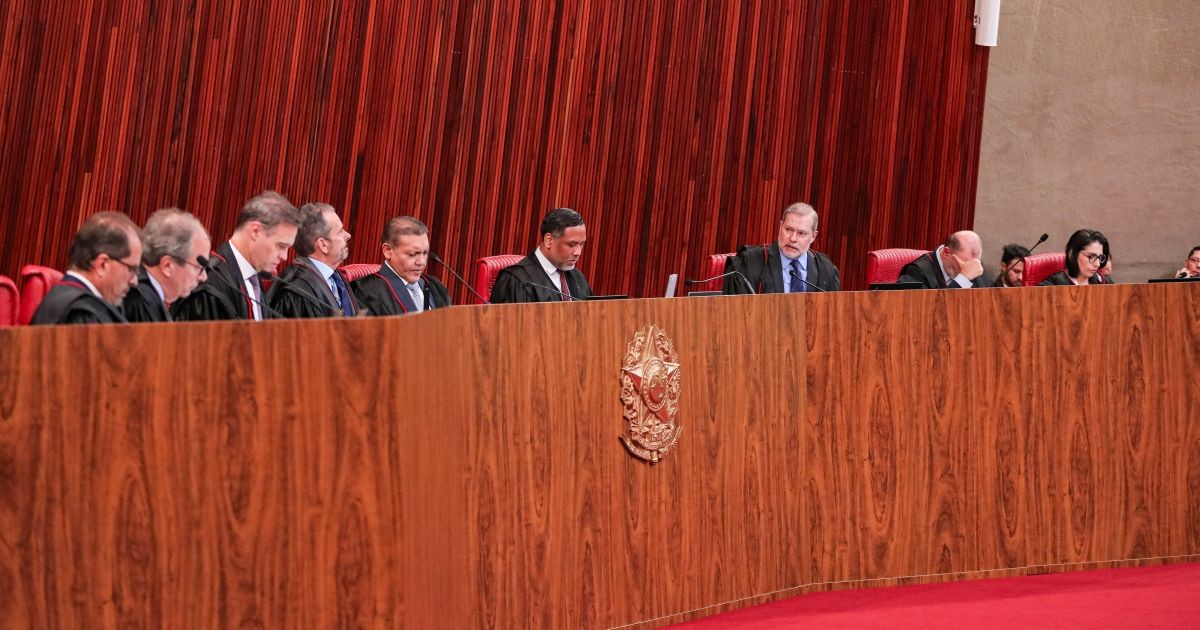TSE chega ao segundo turno com série de decisões sobre redes sociais