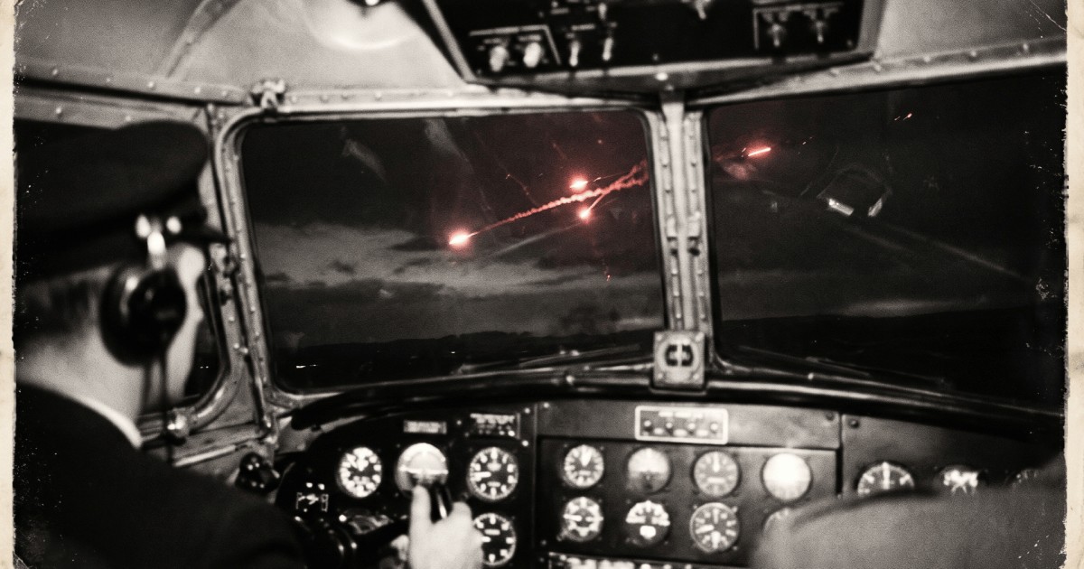 Relatos de pilotos em 1953 apontam OVNI de “luz vermelha” avistado ao sobrevoarem zona da Alemanha ocupada pelos soviéticos