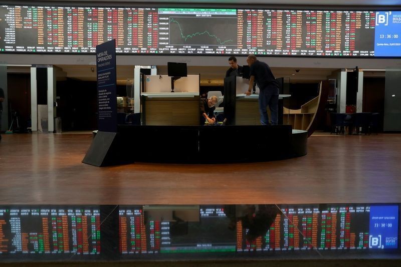 “Circuit breaker”: Entenda mecanismo da bolsa acionado após vitória de Lula