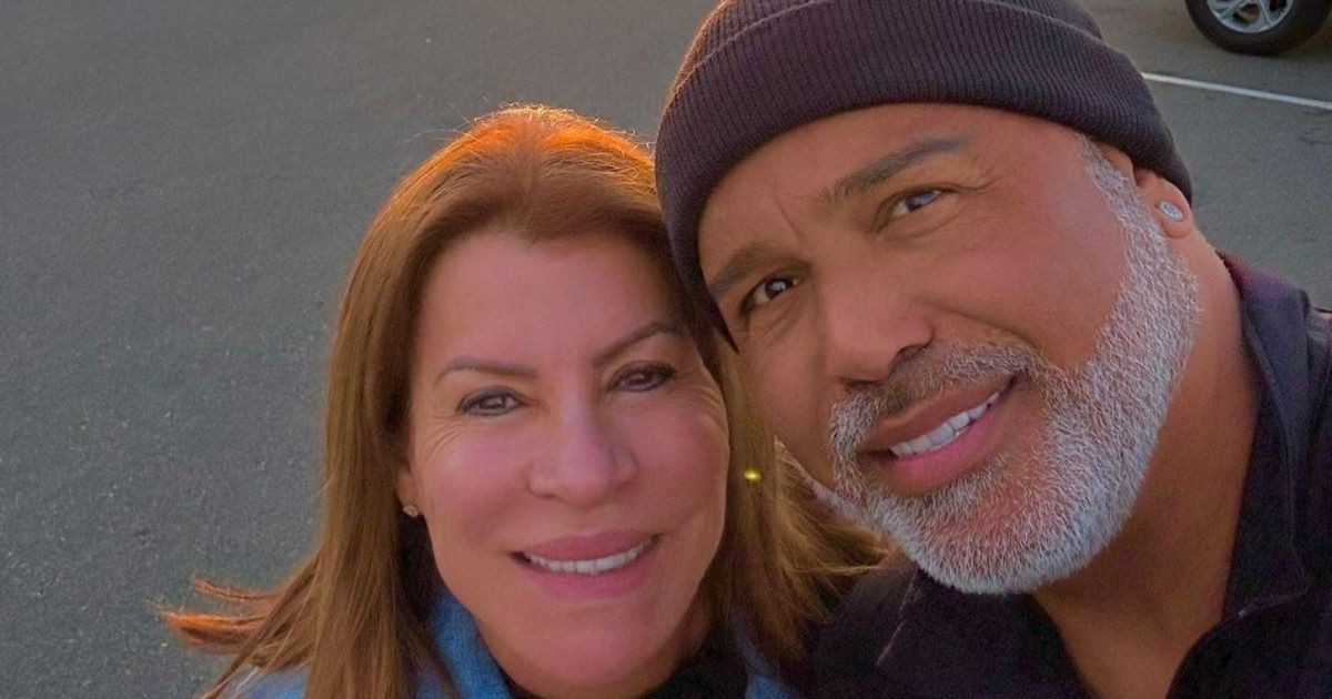 Viúva de Rick lamenta mais de um mês sem o cantor: “O céu ganhou você”