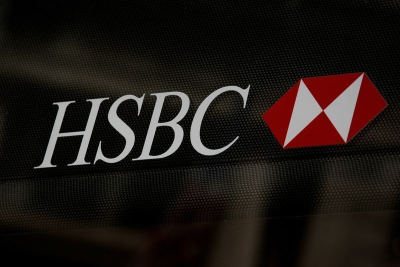 Receita do HSBC no 3º tri fica abaixo das estimativas; ações caem