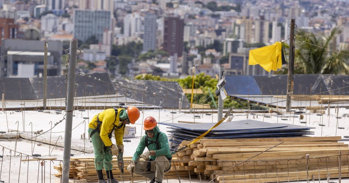 Saldo devedor: como INCC, juros de obra e correção do contrato mudam valor
