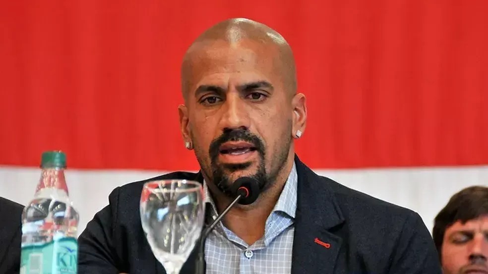 Presidente do Estudiantes rebate ação do Flamengo: “Não corremos riscos”