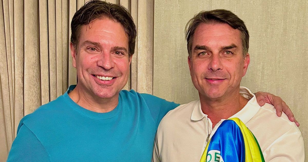 Nos EUA, Ramagem diz que Flávio será voz do Brasil por “liberdade”