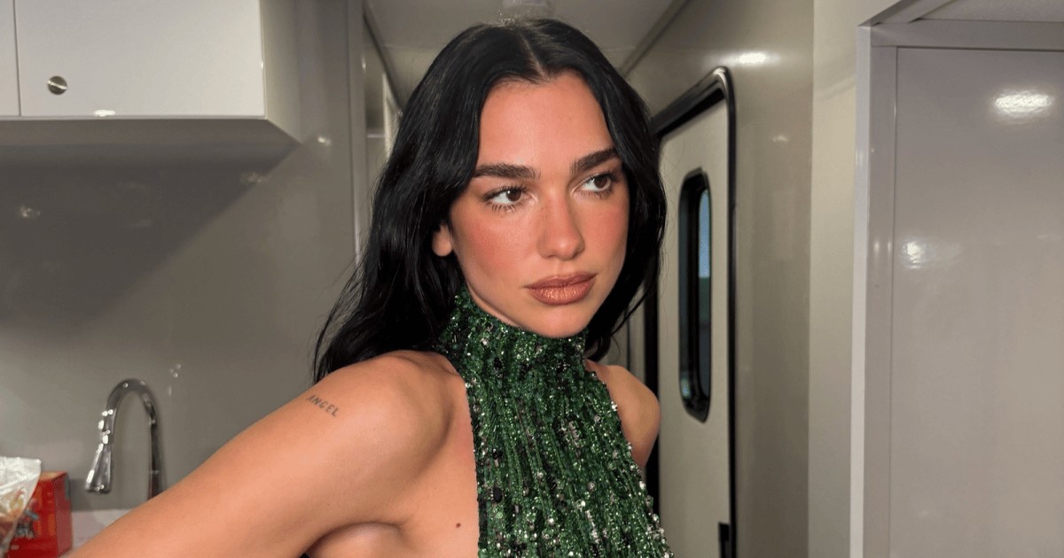Dua Lipa posta foto em estúdio e fãs teorizam retorno aos palcos; veja