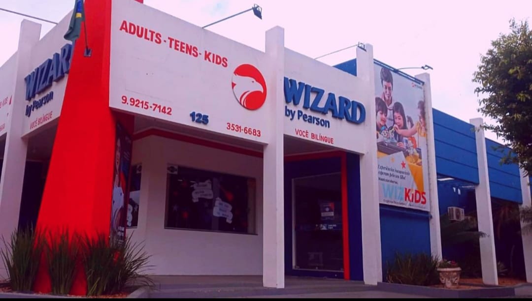 Volta às aulas reforça excelência da Wizard Sinop no ensino de idiomas
