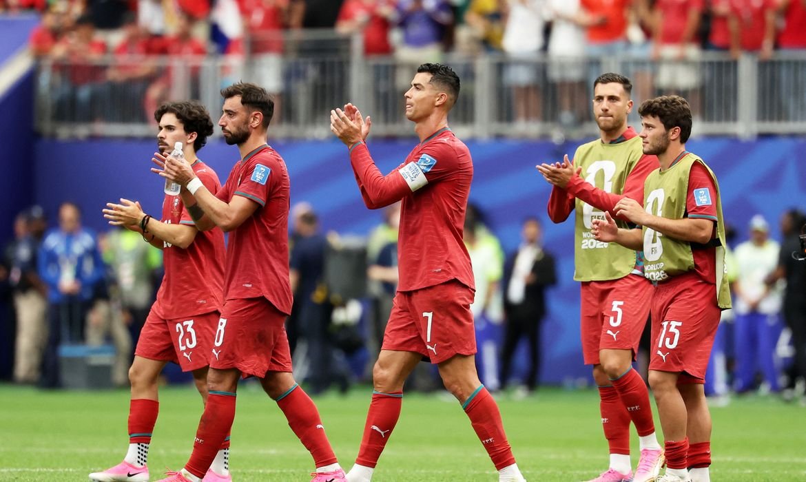 Espanha e Áustria; Portugal e Croácia; Suíça e Argélia jogam hoje
