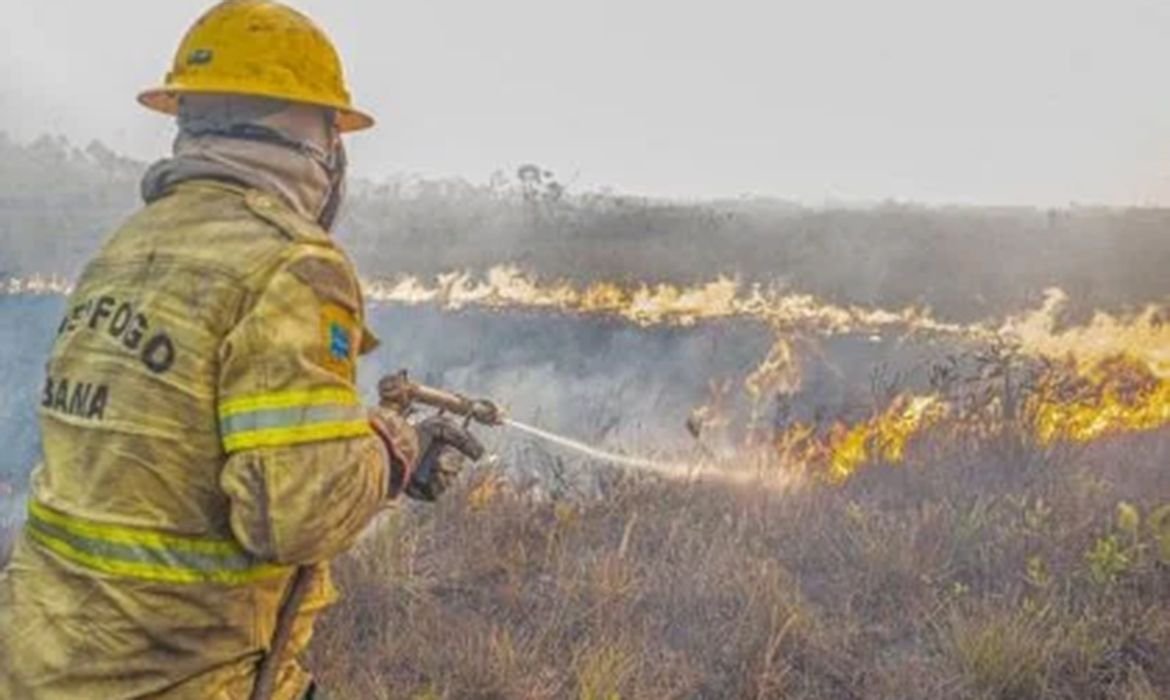 Defesa Civil aprova mais de R$ 21 milhões contra incêndios no AM
