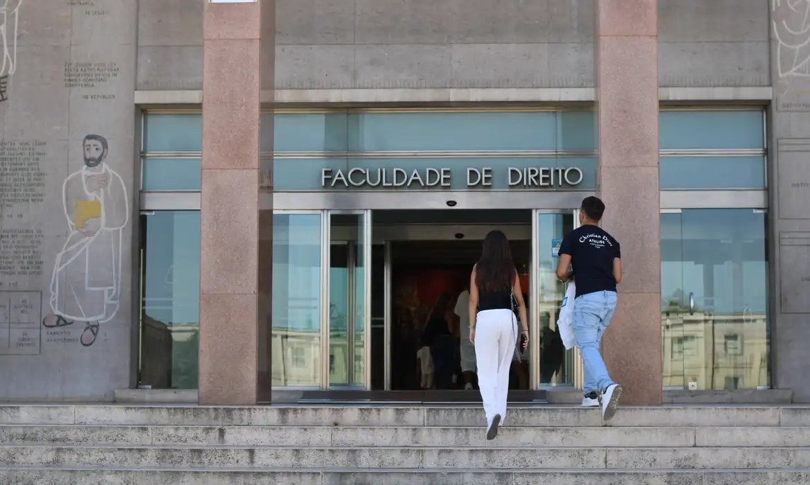 Universidade de Lisboa concentra maior número de eleitores no exterior