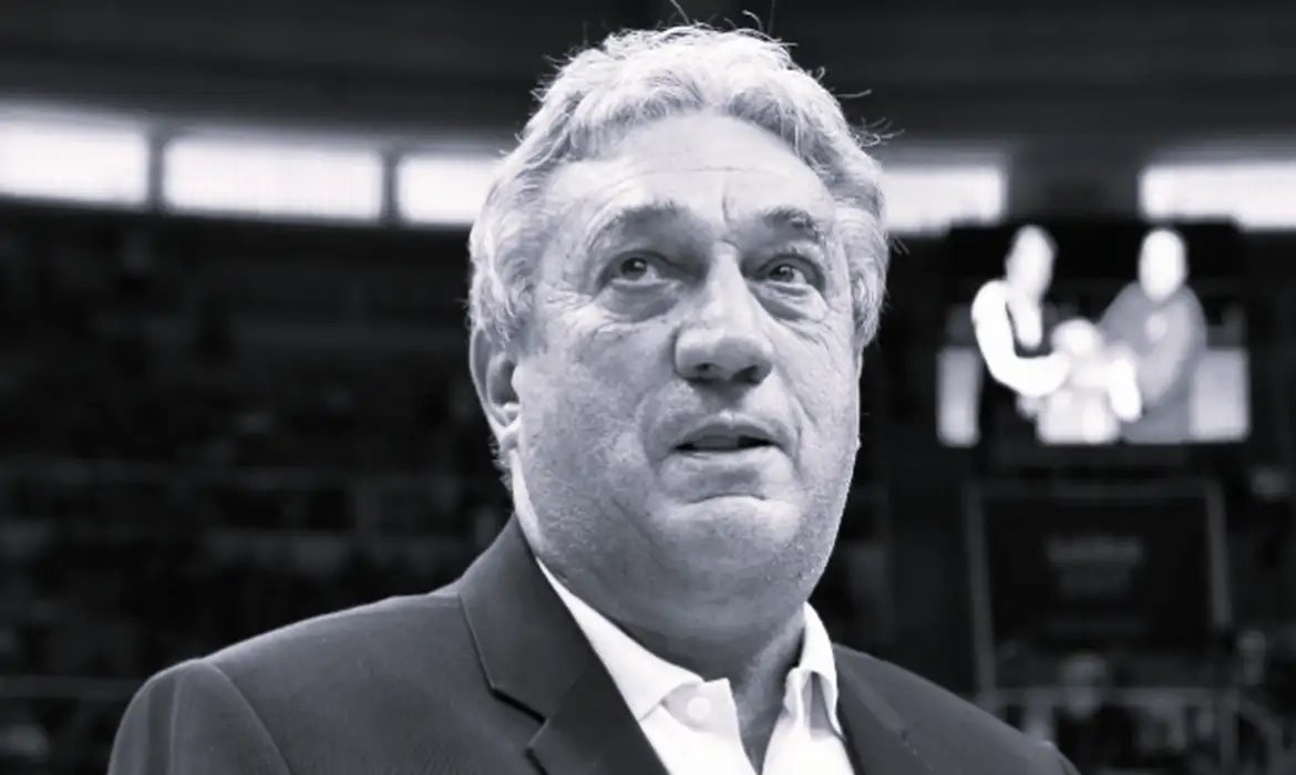 Basquete brasileiro perde técnico Cláudio Mortari