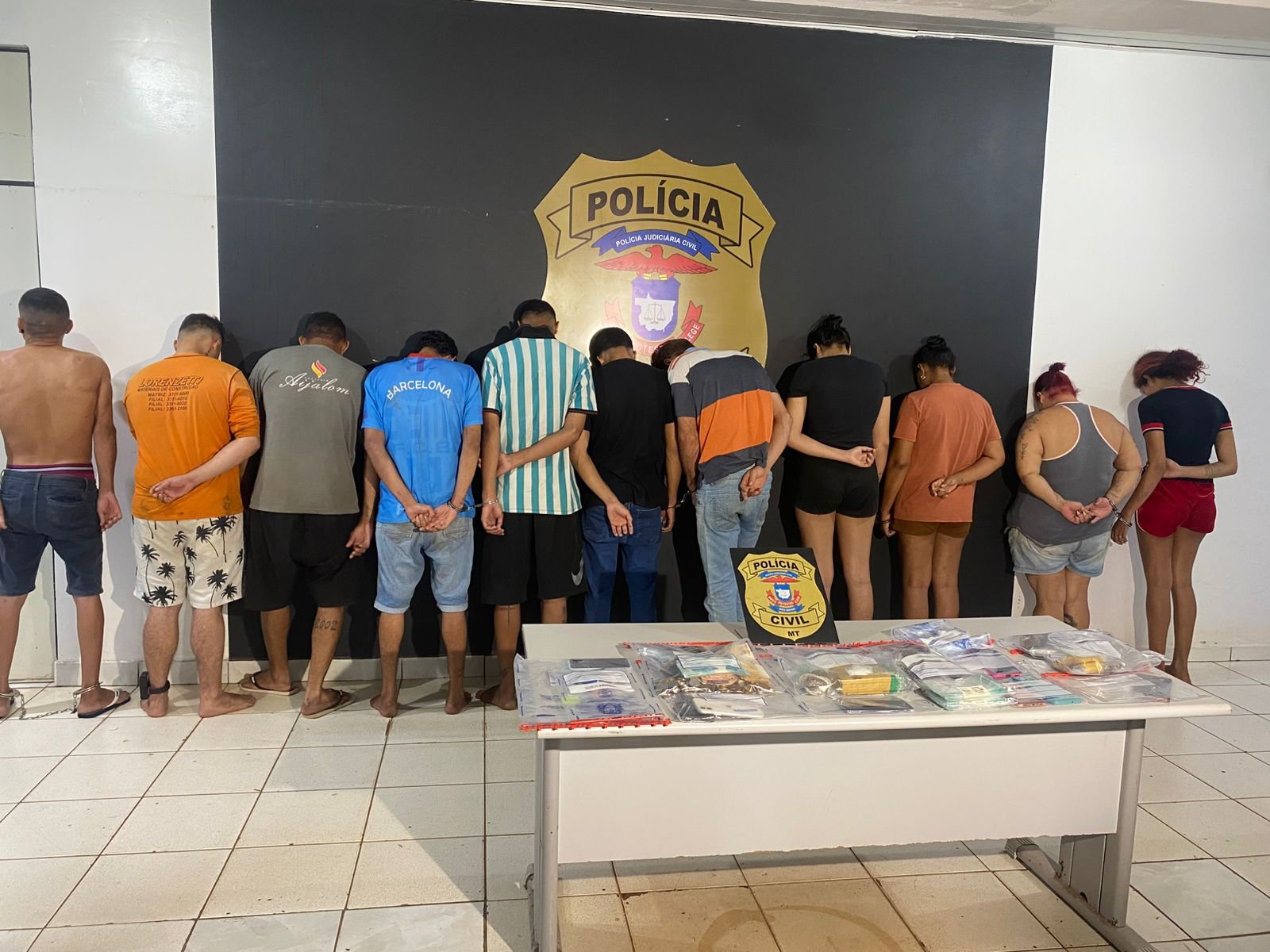 Onze são presos em operação contra tráfico de drogas em Tangará da Serra (MT)