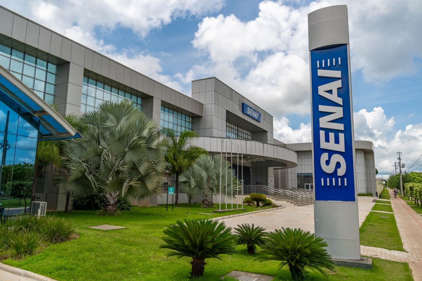 Cuiabá tem 260 vagas para curso gratuito de controle de qualidade e oportunidades de emprego