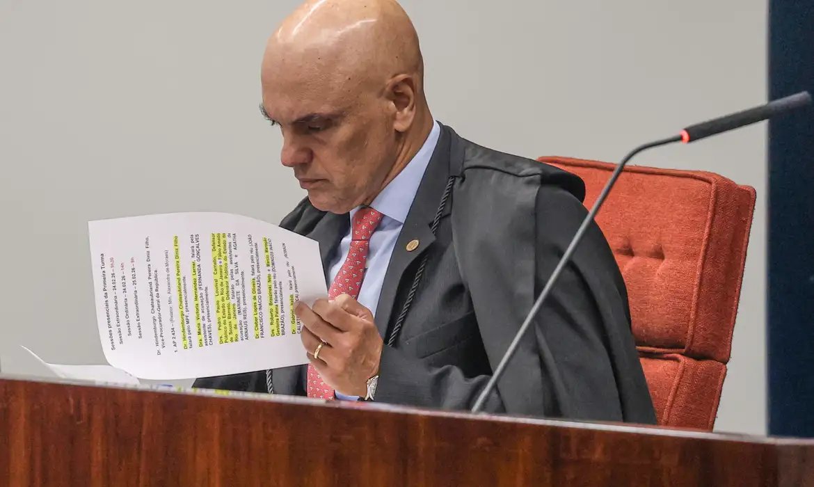 Moraes cobra ação do governo brasileiro para extradição de Zambelli