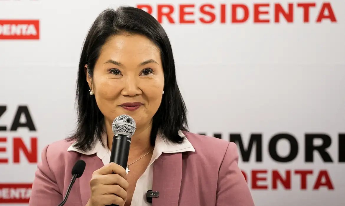 Peru: Keiko Fujimori soma 50,135% dos votos com 100% de urnas apuradas