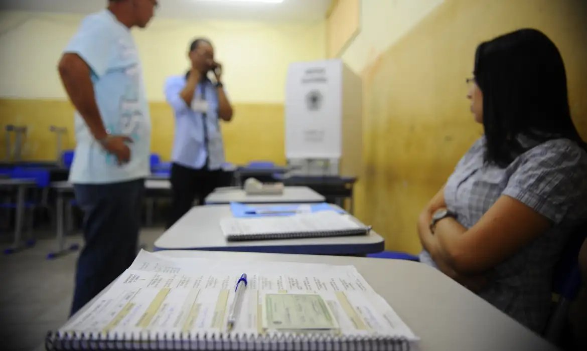 TRE-RJ vai pedir que tropas federais atuem no estado nas eleições