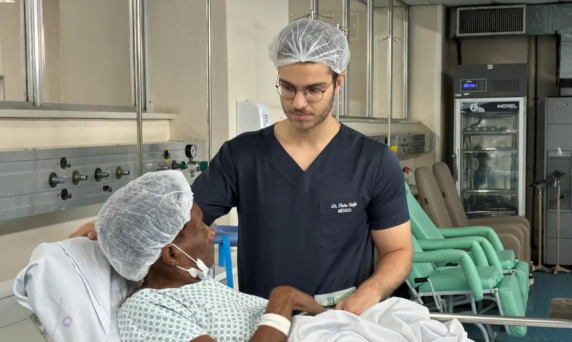 Hospitais universitários realizam 42 mil atendimentos em mutirão 