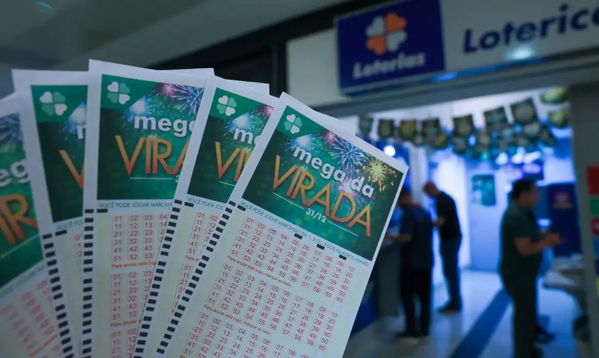 Sorteadas as seis dezenas da Mega da Virada: 09-13- 21-32-33-59  