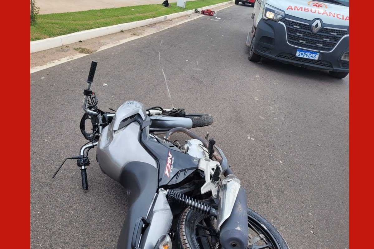 Menina de 2 anos na garupa de moto morre após acidente em Cuiabá