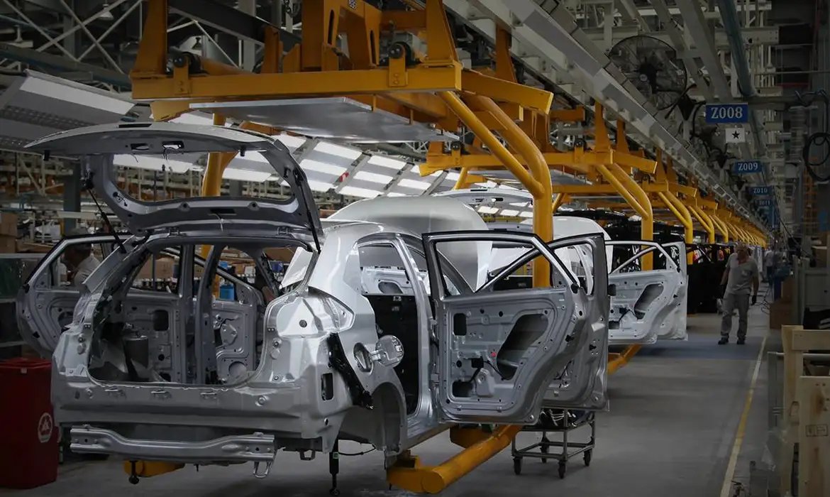 Venda de carros novos no país em 2026 atinge maior patamar desde 2013