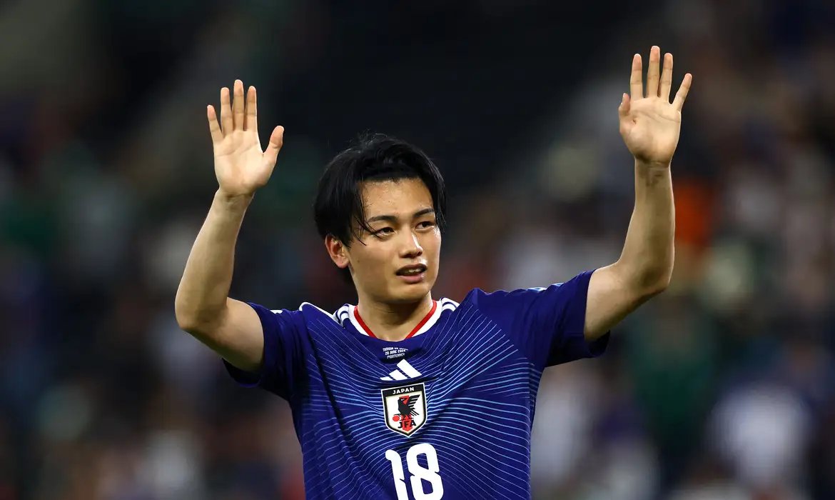 Japão goleia a Tunísia e acirra briga pela liderança do grupo F: 4 a 0