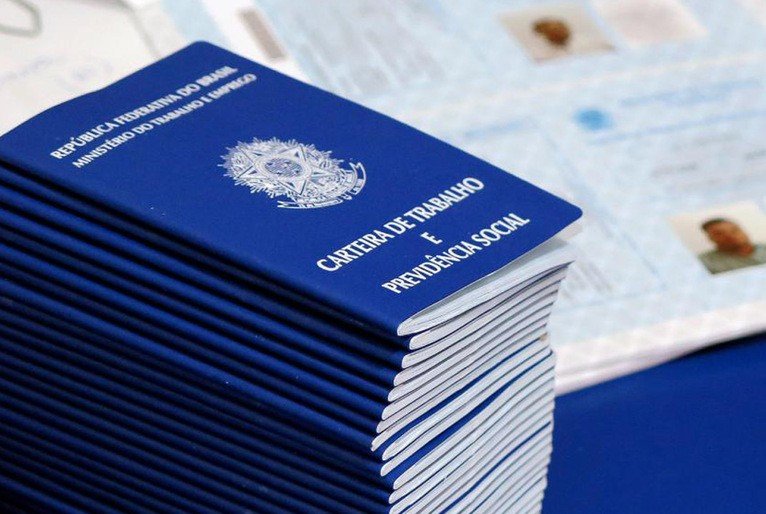Oportunidades de emprego em Cuiabá têm salários que podem chegar a R$ 7,4 mil