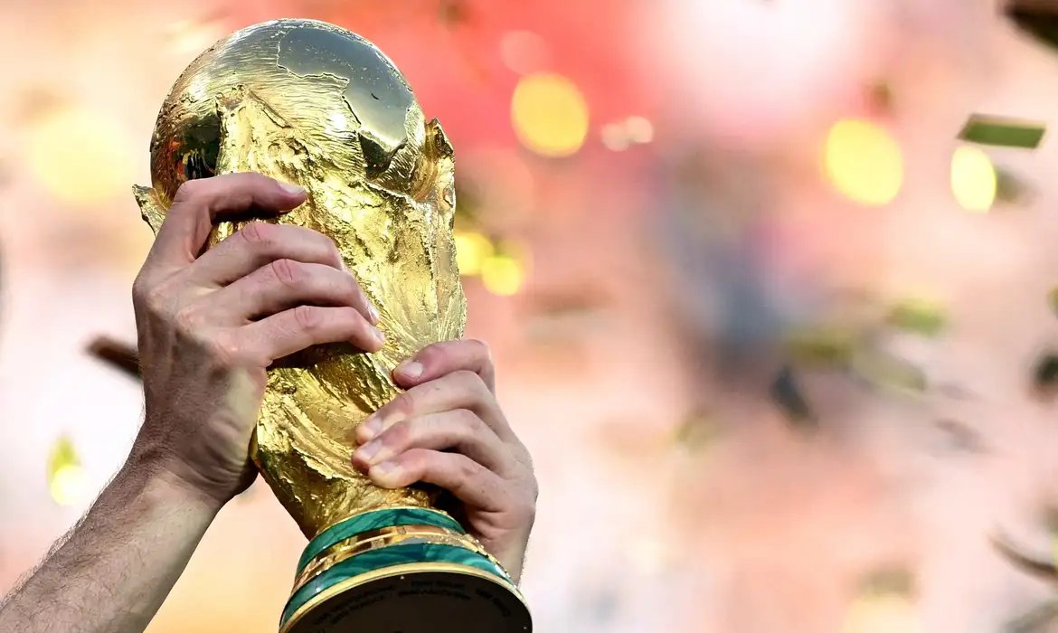 Copa do Mundo 2030 celebrará centenário do torneio com 6 países-sede