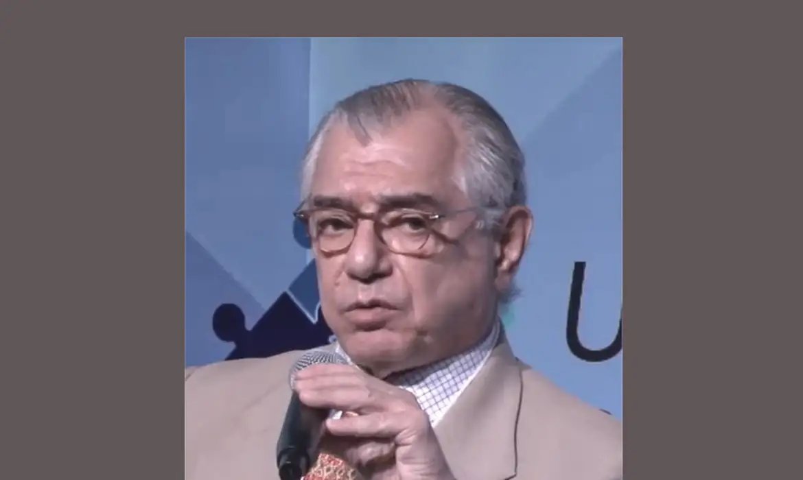 Morre José Álvaro Moisés, intelectual fundador do PT