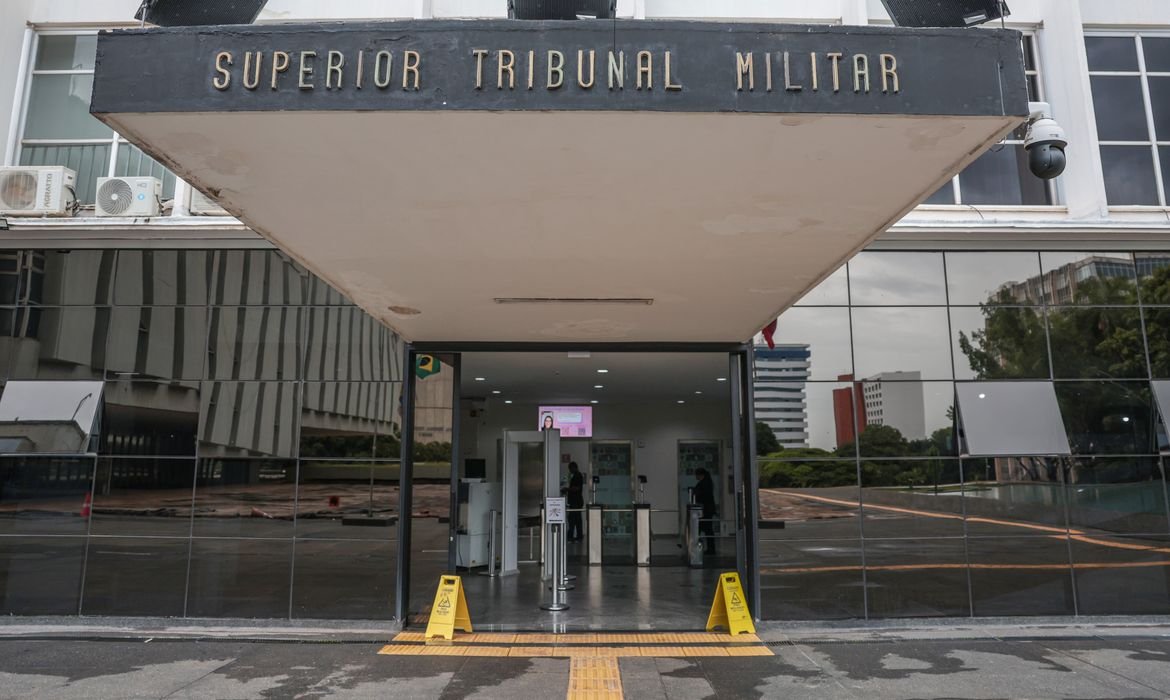 Saiba os próximos passos do pedido de perda de patente de Bolsonaro