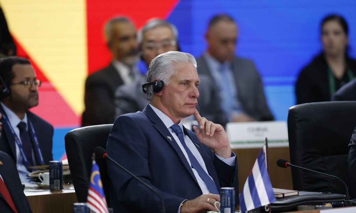 Cuba condena “ataque criminoso” dos EUA contra a Venezuela