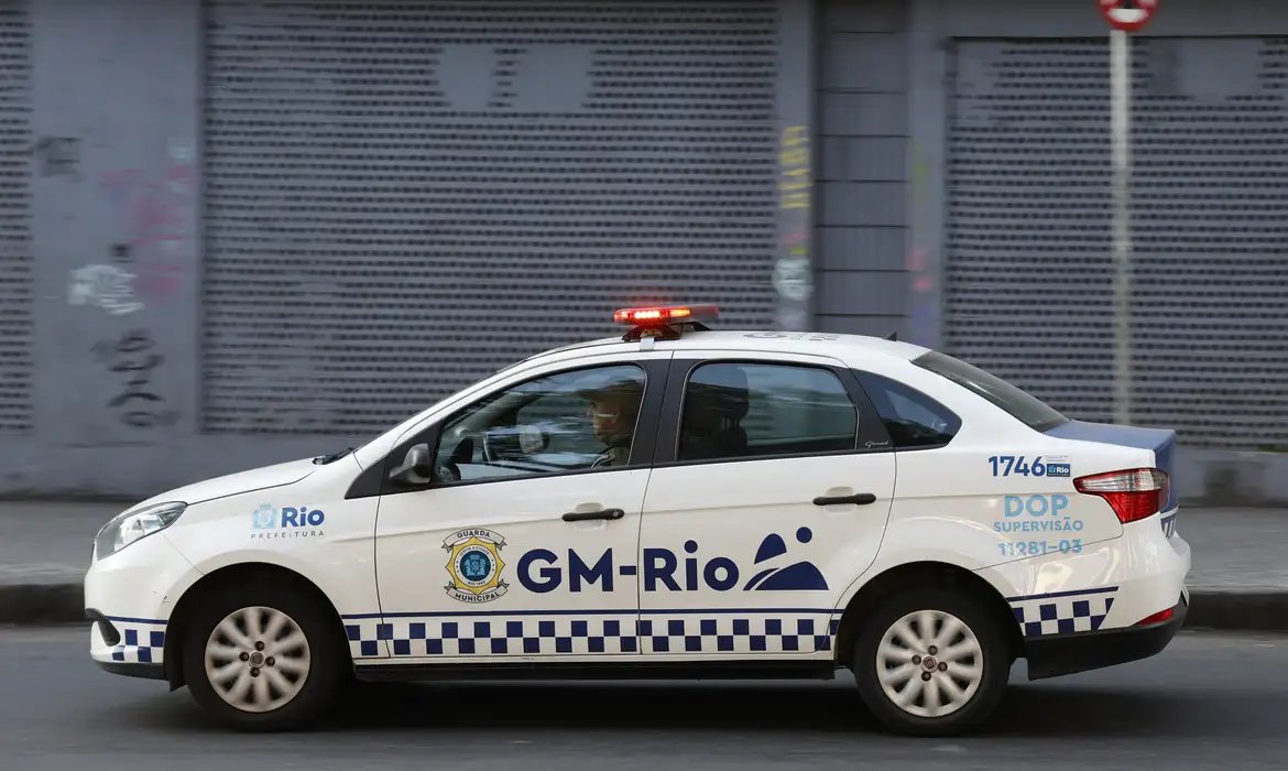 Elite da Guarda Municipal que atuará armada no Rio recebe treinamento