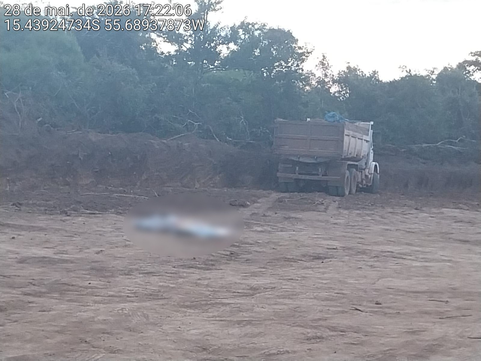 Motorista morre atropelado pelo próprio caminhão ao tentar impedir veículo de descer ladeira em MT