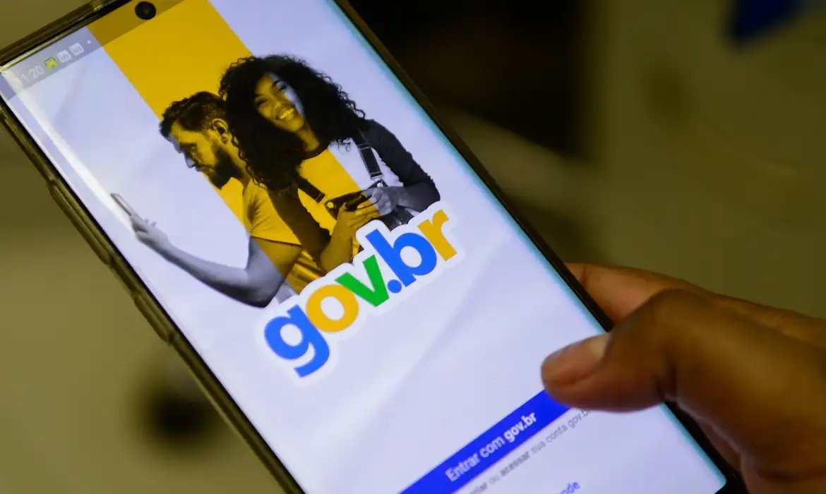 Atualização do app gov.br facilita uso por pessoas com deficiência