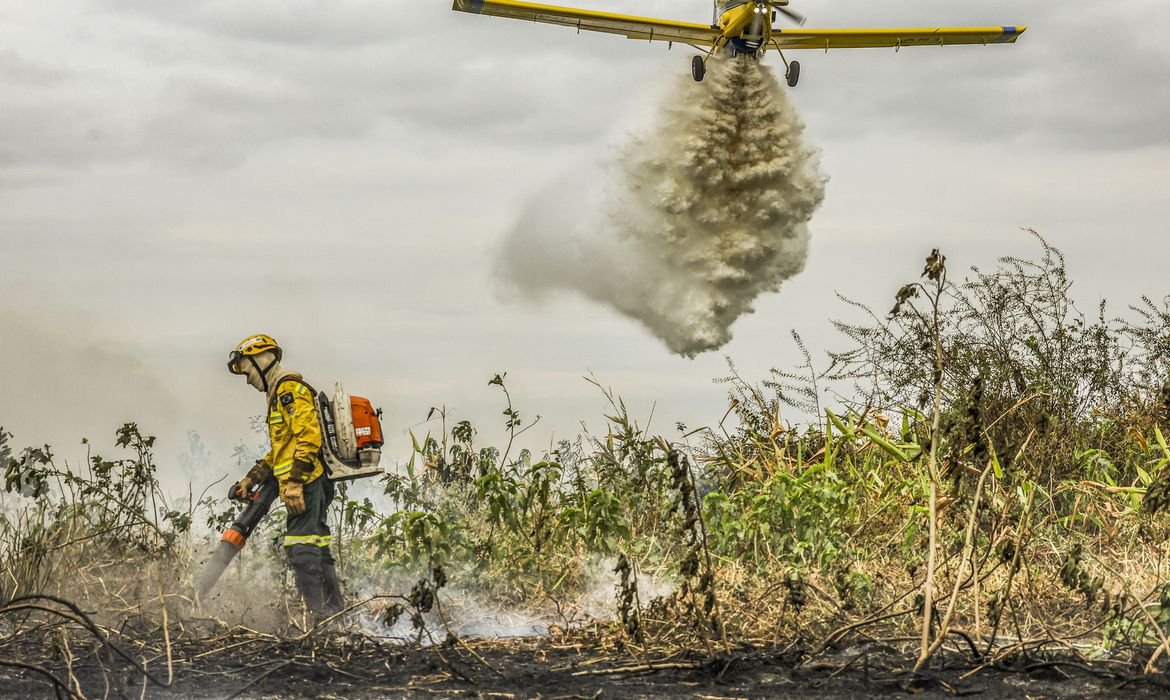 Aquecimento global vai passar o limite de 1,5 °C, alerta ONU