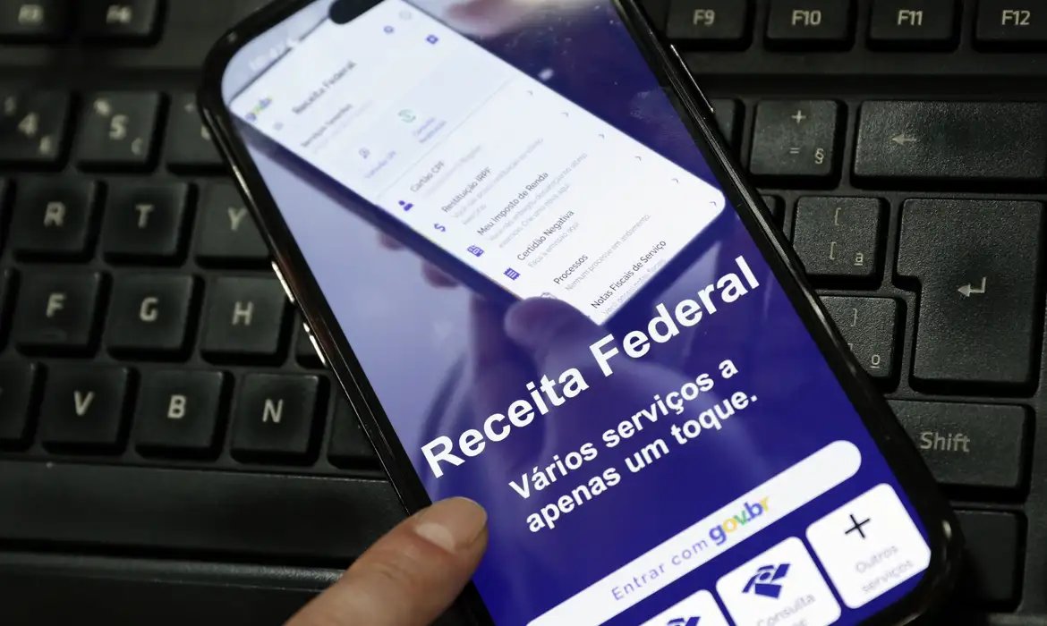 Lote especial de restituição do IRPF começa a ser pago nesta quarta