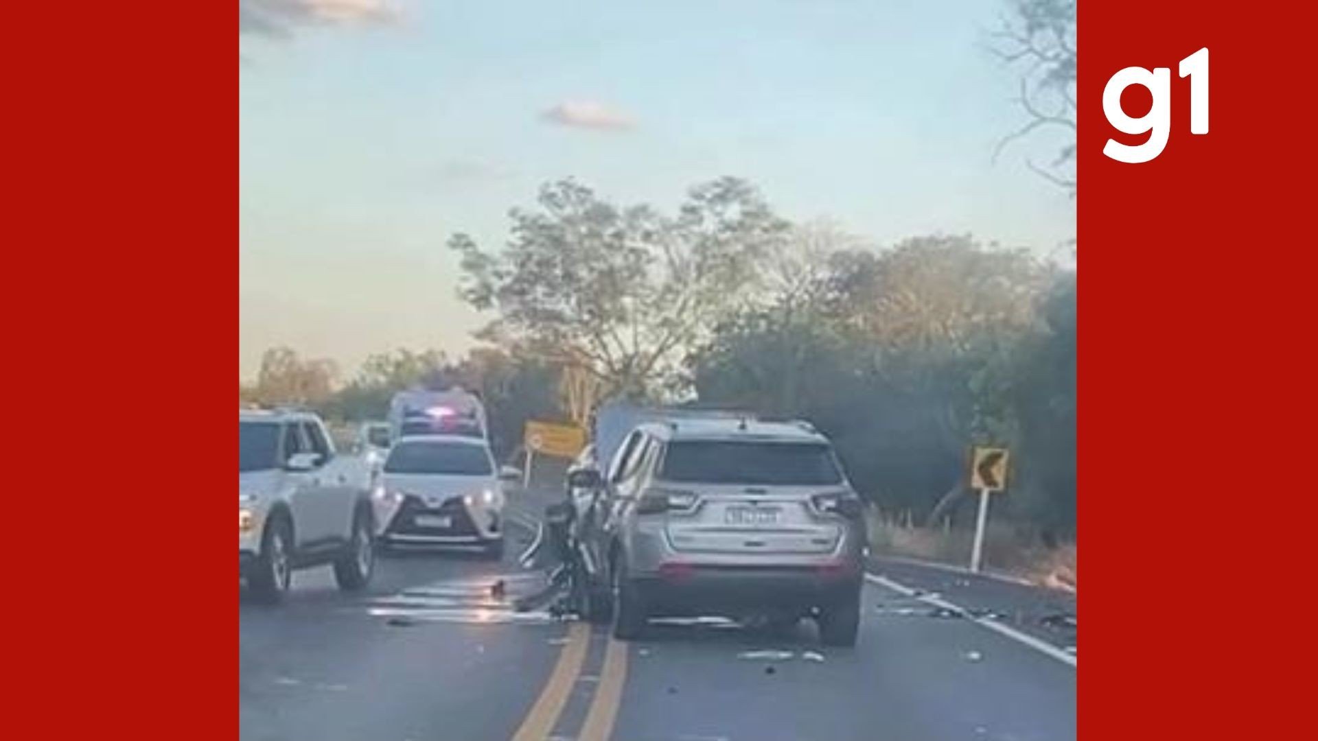 Três pessoas morrem após colisão entre carros de passeio em rodovia de MT