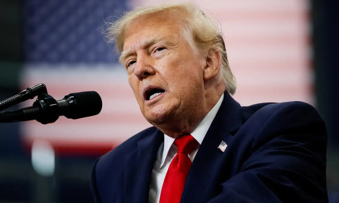 Trump anuncia exploração de petróleo e gás na Groenlândia