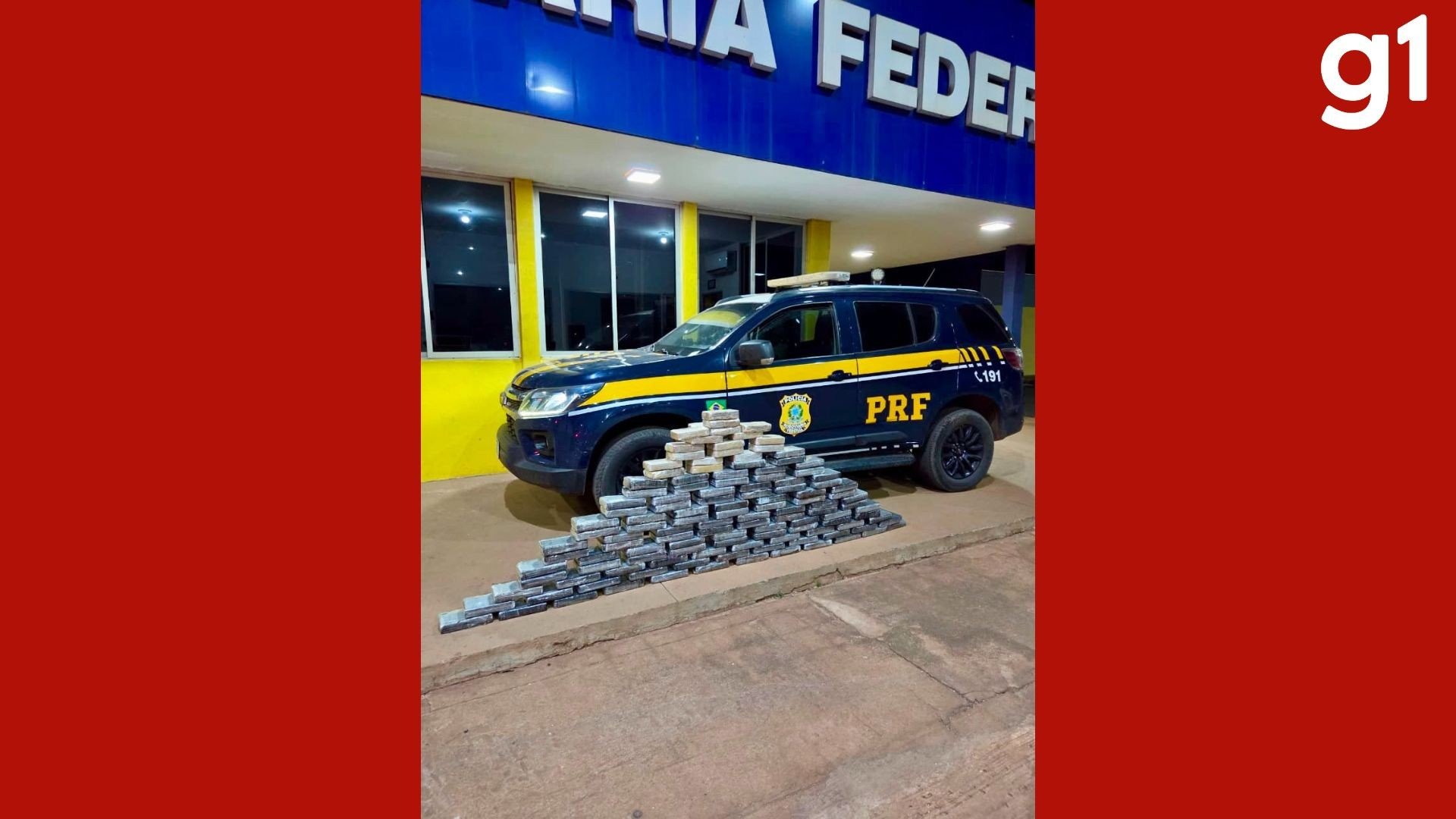 PRF encontra mais de 120 tabletes de cocaína escondidos em carro transportado por caminhão-cegonha em MT