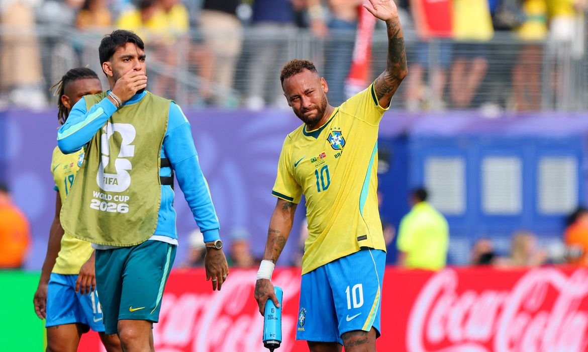 Pesquisa mostra que brasileiro projeta futuro da Seleção sem Neymar