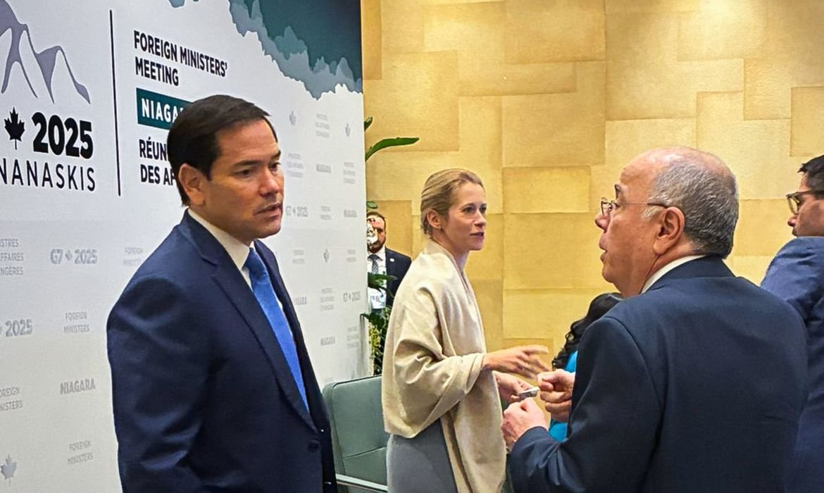 Mauro Vieira e Marco Rubio avançam em negociações sobre tarifas 