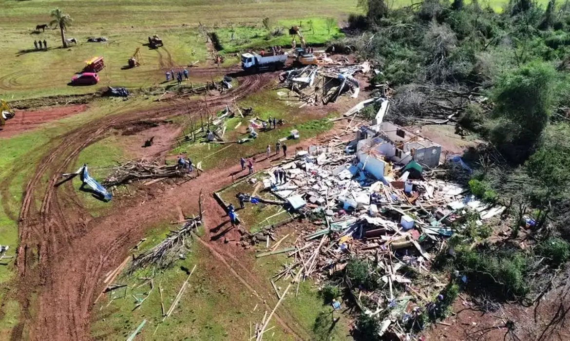Brasil registra 81 tornados e pode bater recorde até o fim do ano